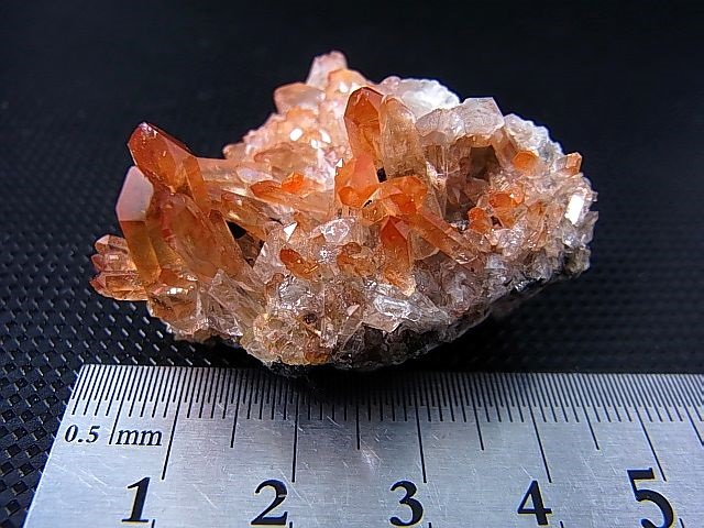 画像: スウェーデン産ヘマタイト（タンジェリン）水晶クラスター 28.9g