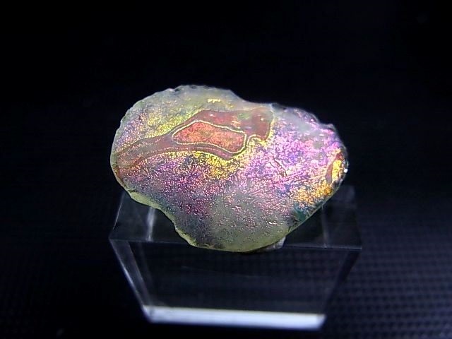 画像: アフガニスタン産スーパーイリデッセンス・ローマングラス（ピンクオレンジ） 2.3g