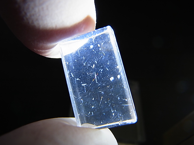 画像: マダガスカル産ジラソルクオーツ研磨原石（針状ルチル/中空インクルージョン） 2.4g