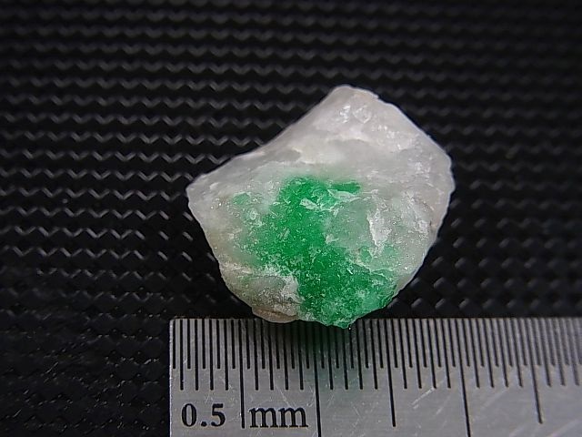 画像: アフガニスタン産パンジシール・エメラルド原石 3.3g