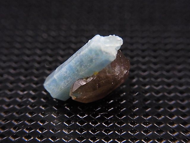 画像: ベトナム・タインホア産アクアマリン付きスモーキー水晶 1.0g