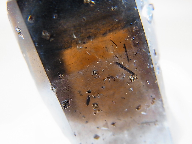 画像2: マラウイ・ムランジェ産クリアスモーキー水晶（エジリン入り） 15.4g