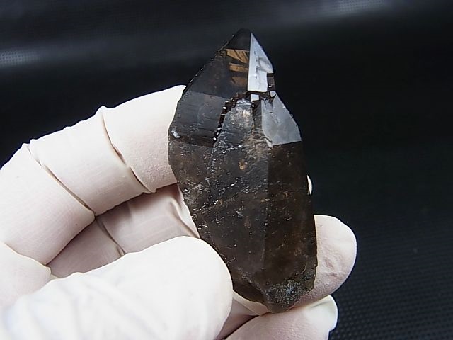 画像: ノルウェー産スモーキークオーツ（ケアンゴーム）原石 33.5g