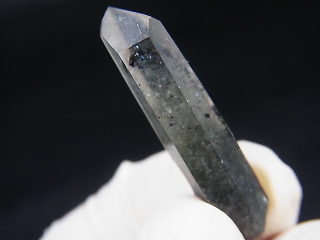 画像: ノルウェー産水晶ポイント（アクチノライト/ヘマタイト入り）3.6g