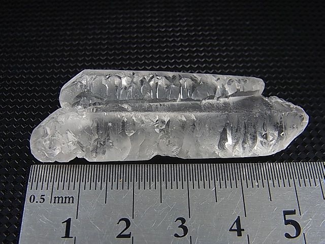 画像: マダガスカル産グロースインターフェレンスＤＴ蝕像水晶 13.7g