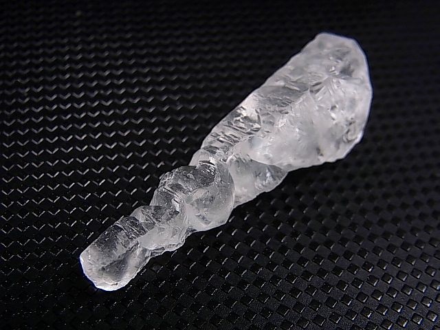 画像: マダガスカル産グロースインターフェレンスＤＴ蝕像水晶 4.6g