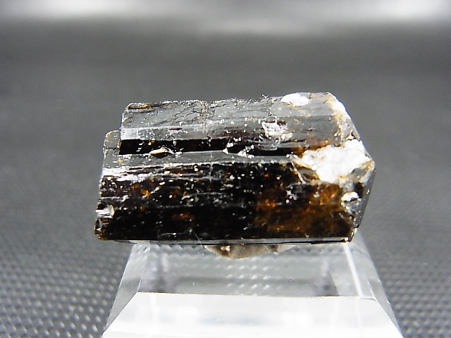 画像: ネパール・ジャジャルコット産ドラバイトトルマリン柱状結晶原石 61.1カラット