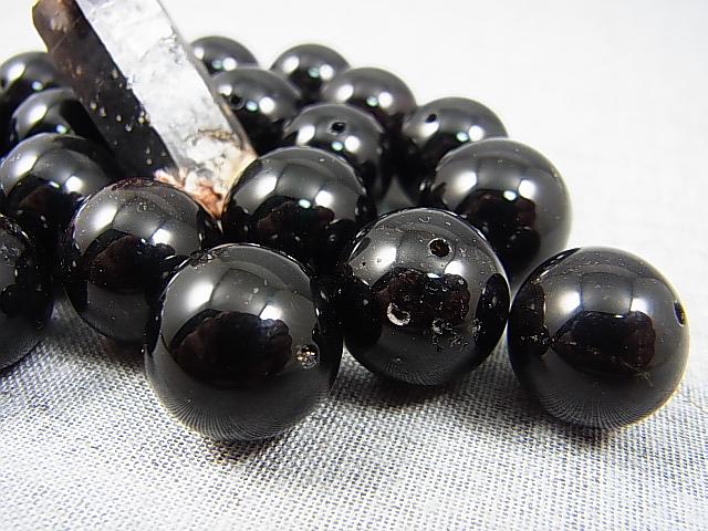 画像: オリジナル加工：フィンランド・リプシニエミ産モリオン（黒水晶/ケアンゴーム）・ビーズ 15.5mm平均
