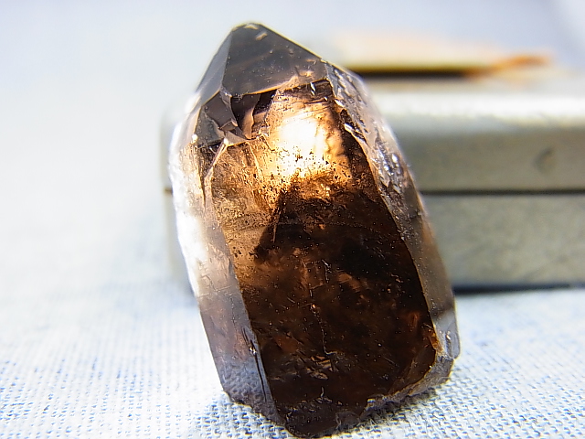 画像2: ノルウェー産モリオン（ケアンゴーム）原石 6.7g