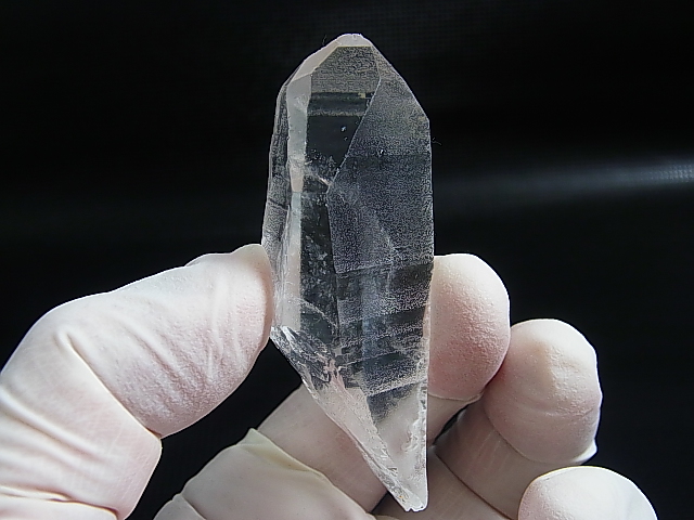 画像1: ベトナム・Bac Kan省産クリア水晶ポイント（レコードキーパー付き） 42.3g