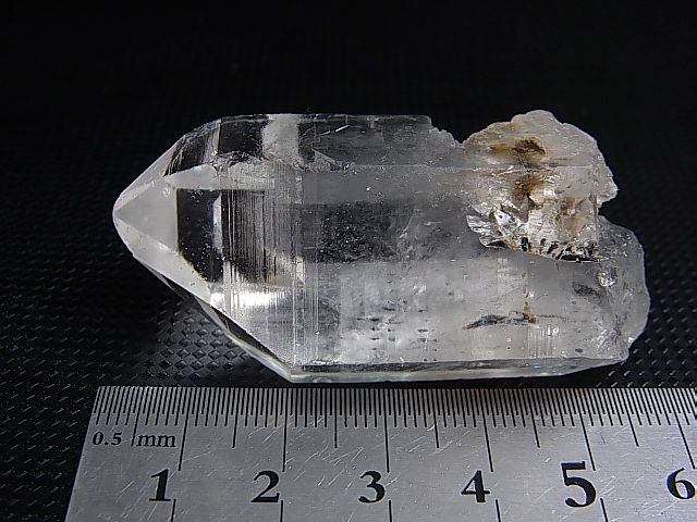 画像: ベトナム・Bac Kan省産クリア水晶ポイント（レコードキーパー付き） 57.5g