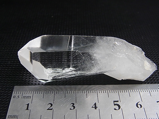 画像: ベトナム・Bac Kan省産クリア水晶ポイント（レコードキーパー付き） 45.2g