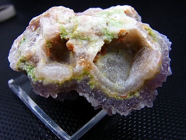 画像: 栃木県万珠鉱山産アメジスト原石 71.9g