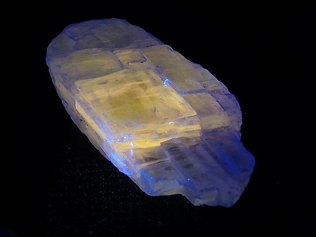 画像: 湖北省産蛍光セレナイト（ジプサム） 26.5g