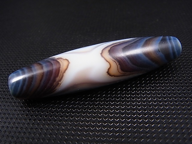 画像: ボツワナ産ピクチャーアゲート現代天珠 直径約14.5×61.5mm