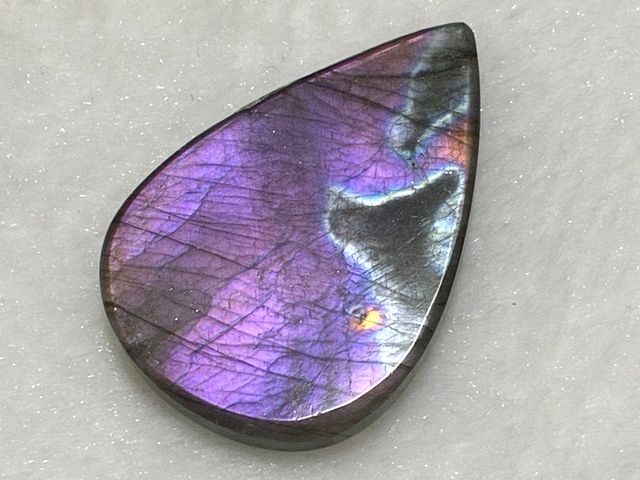 画像: レアカラー：ピンク/パープルシラーラブラドライト研磨タンブル 6.5g