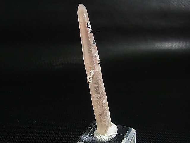 画像: 内モンゴル産アイアンローズ付きピンク水晶（レーザー型） 9.0g