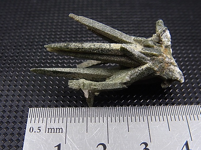 画像: ガネーシュヒマール・ラスワ産ニードルソリューション水晶 4.3g