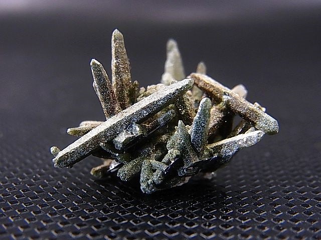 画像1: ガネーシュヒマール・ラスワ産ニードルソリューション水晶 2.8g