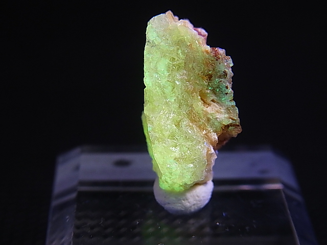 画像1: Hokkaidoite北海道然別湖産蛍光オパール原石 1.6g