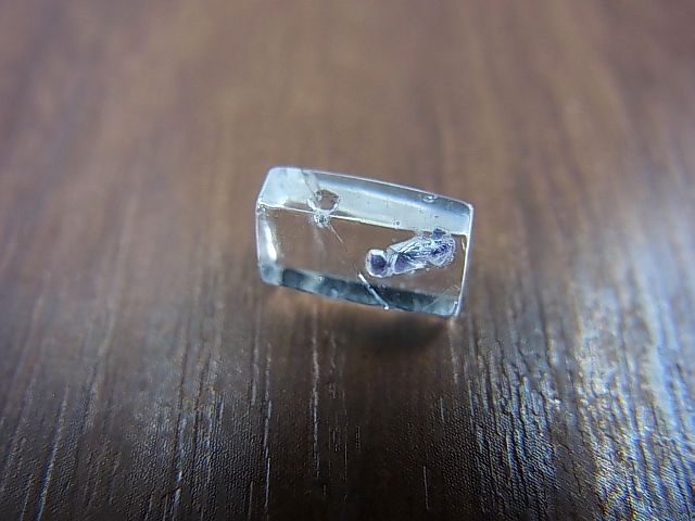 画像: マダガスカル産フローライトインクオーツ研磨原石 0.3g