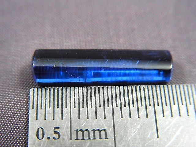 画像: 宝石品質：ネパール産カイヤナイトポリッシュバー  3.8カラット