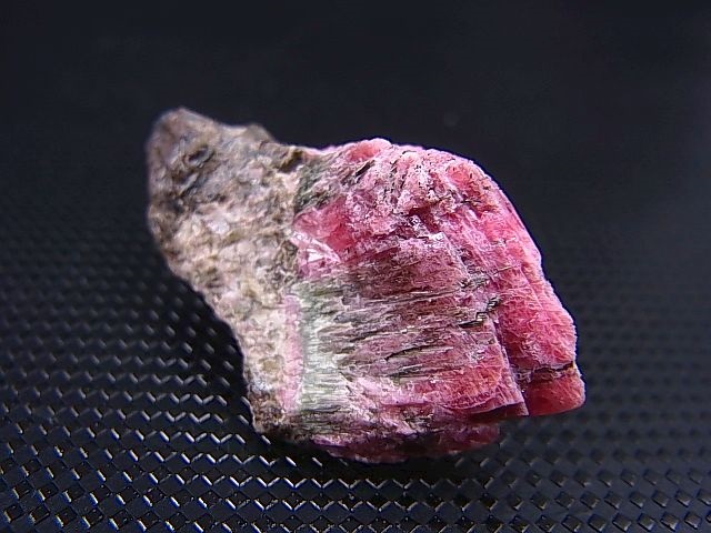 画像: アルゼンチン産ロードクロサイト原石 13.8g