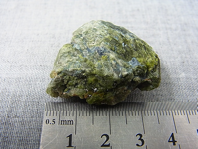 画像: ジンバブエ産クリソベリル原石 23.5g