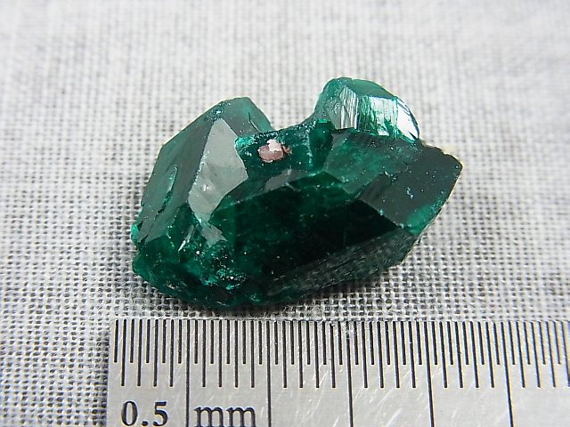 画像: コンゴ産ダイオプテーズ原石（大粒結晶） 4.0g