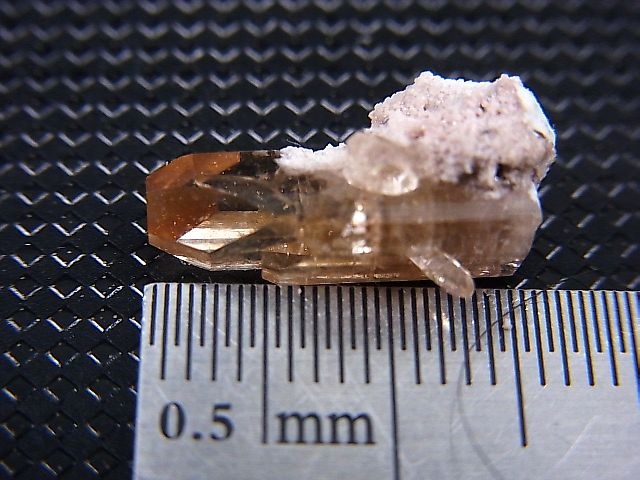 画像: メキシコ産レッドトパーズ原石 1.3g