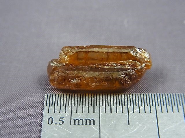 画像: ネパール・ジャジャルコット産ドラバイトトルマリン柱状結晶原石 9.0カラット