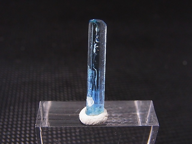 画像: ジェムグレード宝石需要品質：ベトナム産アクアマリン柱状結晶原石 2.8カラット