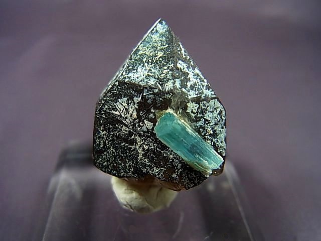 画像: ベトナム・タインホア産アクアマリン付きスモーキー水晶 15.4g