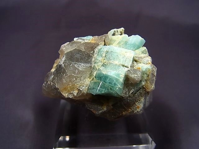 画像2: ベトナム・タインホア産アクアマリン付き水晶 52.6g