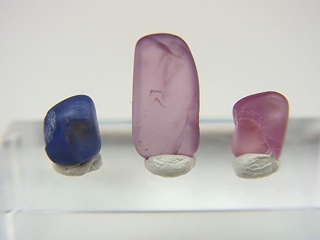 画像: ベトナムLuc Yen産シルキーサファイア原石（ブルー＆パープルピンク/自然研磨） 3点セット トータル 4.0カラット