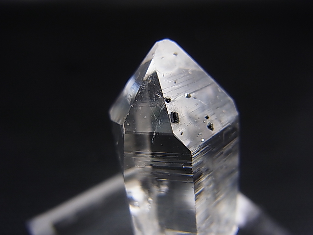 画像2: インド・マニハール産ウォータークリア水晶（ブルッカイト着き） 9.7g