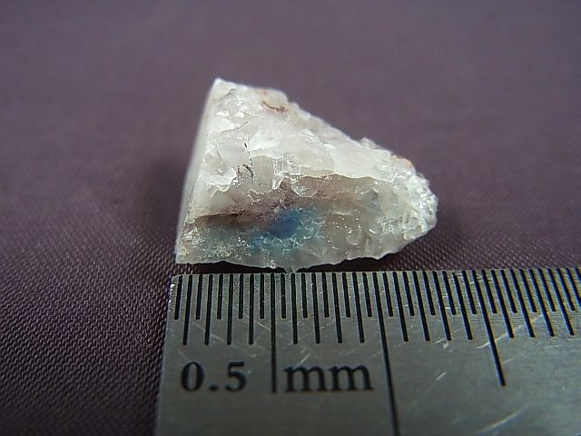 画像: 南アフリカ・メッシーナ鉱山産パパゴアイト入り水晶原石 1.0g
