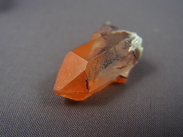 画像: 南アフリカ・オレンジリバー産レッドヘマタイト水晶 2.8g