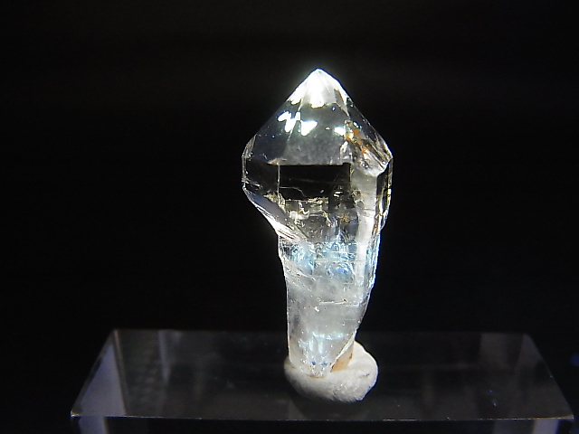 画像1: マダガスカル産ペトロリウム水晶ポイント（セプター） 2.2g