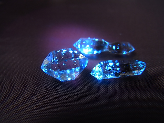 画像: スペイン・アストゥリアス産ペトロリウム水晶（ＤＴ/セプター） 3点セット トータル 0.9g