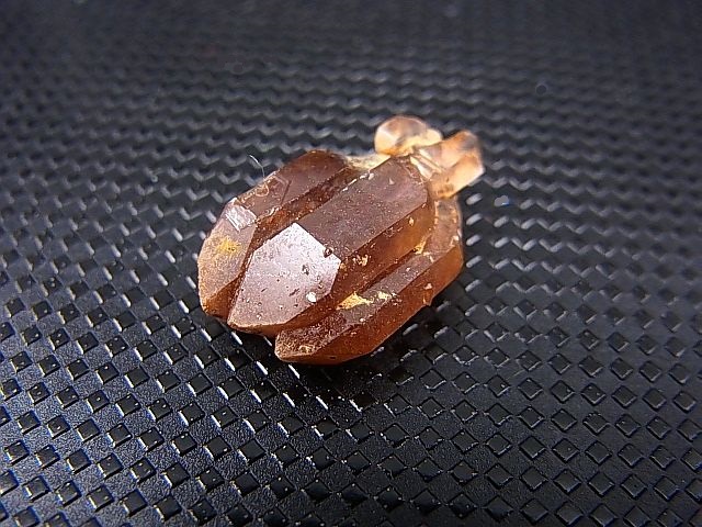画像: マダガスカル産セプタークオーツ（シトリンカラー） 1.7g