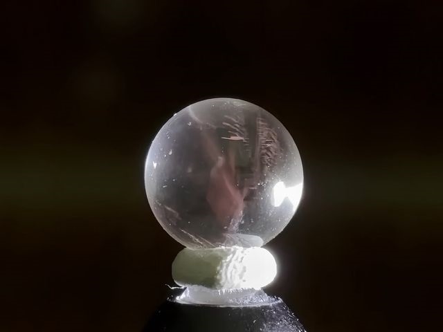 画像: マダガスカル産ピンクエンジェルラダー水晶丸玉 8mm