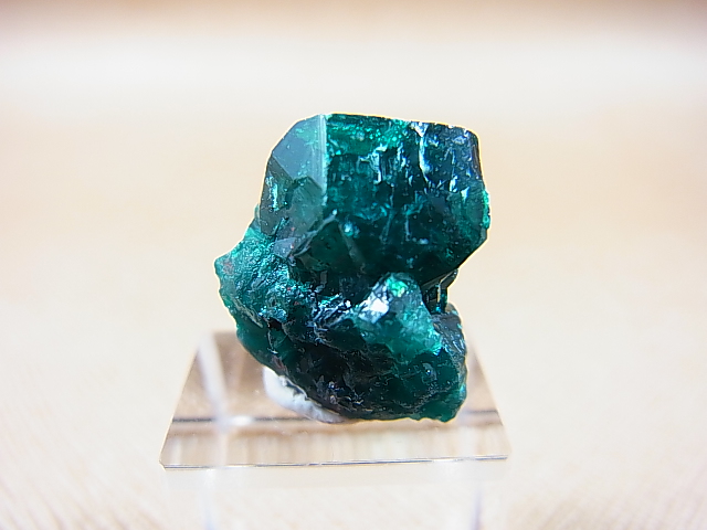 画像: コンゴ産ダイオプテーズ原石（大粒結晶） 4.1g