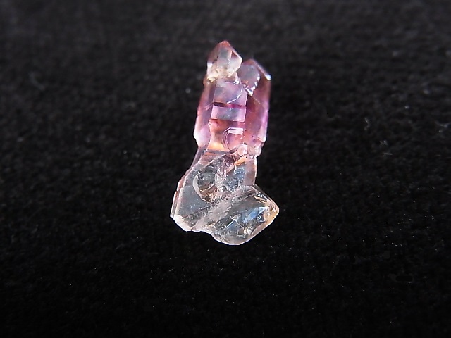 画像: マダガスカル産ジャパニーズツイン（日本式双晶水晶/エレスチャル） 0.4g