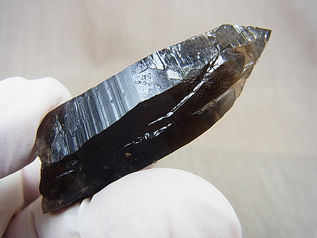 画像: ノルウェー産モリオン（ケアンゴーム）原石 32.0g