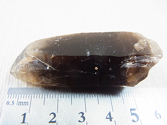画像: ノルウェー産モリオン（ケアンゴーム）原石 32.0g