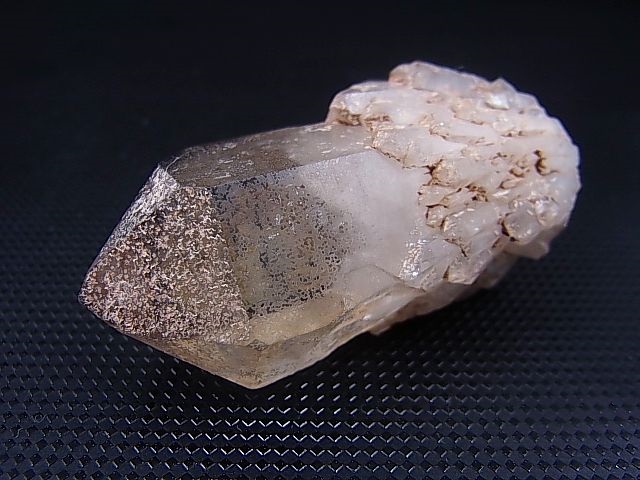 画像: スウェーデン・ラップランド産キャンドルスモーキー水晶 57.7g