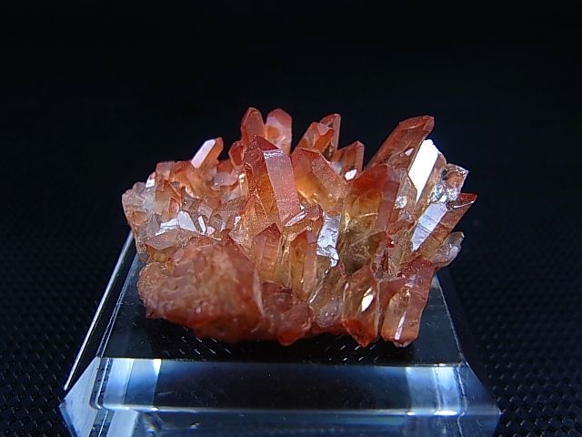 画像: スウェーデン産ヘマタイト（タンジェリン）水晶クラスター 13.2g