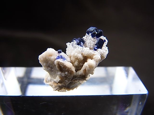 画像: 布賀鉱山産逸見石/五水灰硼石 0.9g