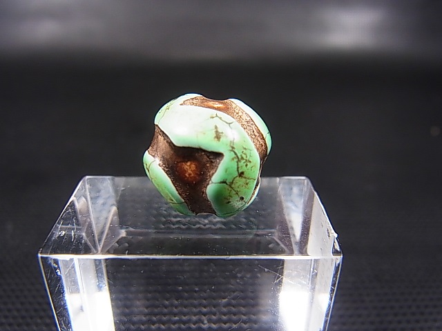 画像1: ヴィンテージ：「雪域天珠：老緑色虎牙」西蔵（チベット）天珠 直径約14×13mm